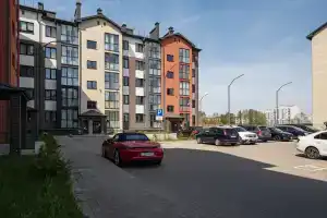 Пионерские каникулы, Пионерский