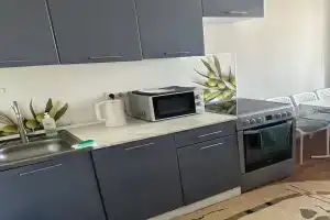 Уютная квартира, Кунеевка