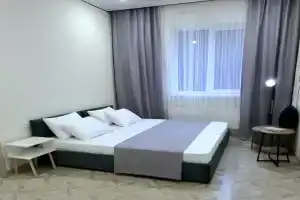 Семейный номер двухместный с двуспальной кроватью, Домбай