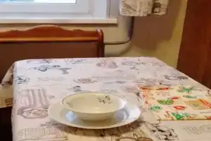 Трёхкомнатная квартира рядом с горой, Кировск