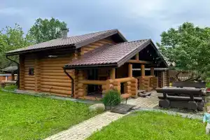 Бревенчатый дом «Курочкина дача», Отрадное