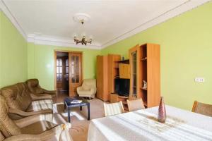 Квартиры посуточно на Кирова 3