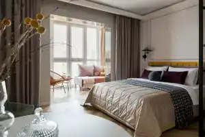 Relax view c залипательным ночным видом у легендарного ледокола Ангара, Иркутск