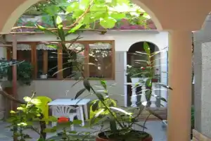 Алекс Апартаменты в Евпатории