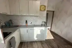 Квартира возле Александра Свирского монастыря, Кортела