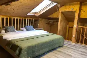 Апартаменты «Rose Lux Wood с мангалом в лаунж зоне»