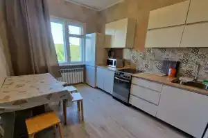 Квартира с лоджией и видом на горы, Апатиты