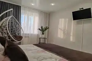 Евродвушка у Ледового дворца, стадиона Локомотив и вокзала