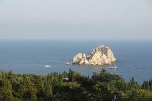 Семейный номер люкс с видом на море