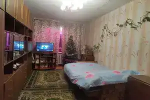 Уютная двухкомнатная квартира в Кировском районе