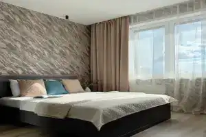 3-комнатные апартаменты рядом с ТРЦ Планета, Красноярск