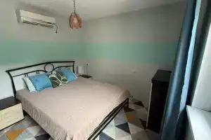 Домик двухкомнатный