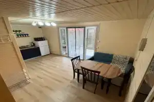 Двухэтажный домик на Азовском море