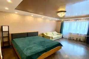 Уютная квартира, рядом с метро Академическая, Санкт-Петербург