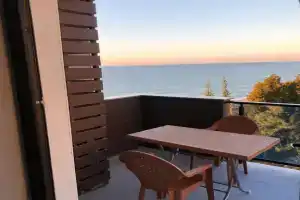 Квартира первая линия море, Махинджаури