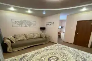 Уютная квартира-студия, Лангепас