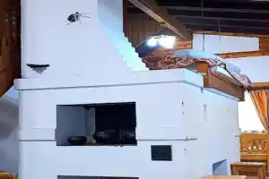 ДОМ С РУССКОЙ ПЕЧЬЮ НА ОКЕ. ВЕЛЕГОЖ. ТУРБАЗА ПЛЕТЁНКА ., Велегож