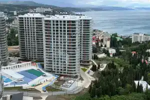 Уютные апартаменты с видом на море и горы, Алушта