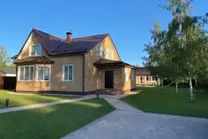 Коттедж с сауной и зоной BBQ в Алачково