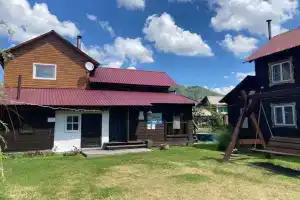 Гостевой дом у берега Надежды, Катунь