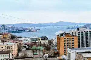 Квартира после ремонта, теплая и уютная! Шикарный вид на море, Владивосток