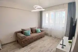 Уютная квартира с хорошим видом на проспект, Улан-Удэ