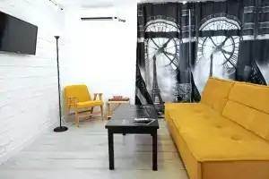 Белый Лофт в районе Крымского рынка