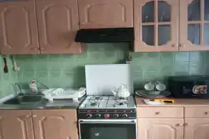 Квартира на Октябрьском, 19б, Псков