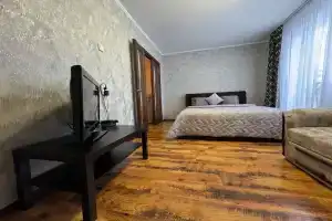 Уютная квартира в 2 километрах от центра города