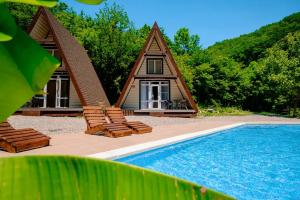 Бунгало в квартале Надежда