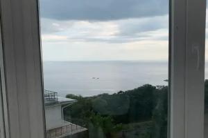 Видовая квартира апартоменты с отдельны входом, Отрадное