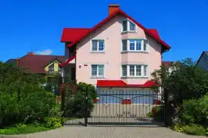 Апартамент в особняке, район Амалиенау