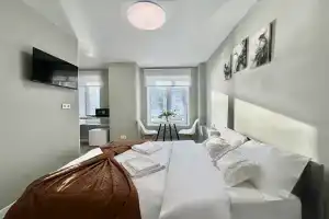 Новый просторный апартамент для двоих, Москва