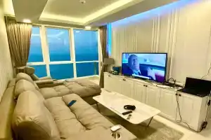 Просторные премиальные апартаменты-пентхаус, Районг