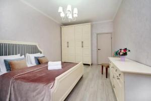 Двухкомнатные апартаменты в ЖК Шахристан, Алматы