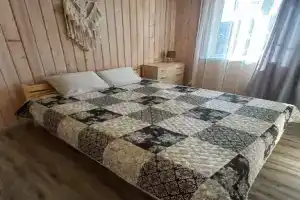 Аренда дома по суточно в деревне.