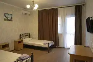 Трёхместный номер стандарт с видом на море, Цандрипш