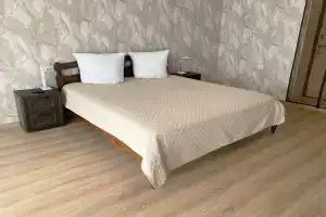 Семейный номер улучшенный, Крымск