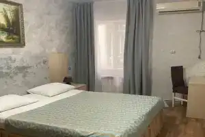 Четырёхместный номер без балкона, Адлер