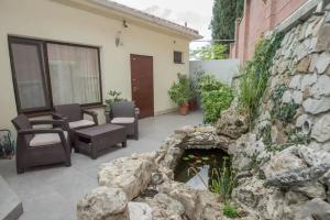 Семейный номер двухкомнатный с видом на море