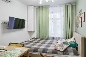 Студия возле метро Трубная, Москва