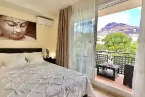 PaulMarie Oasis de Fanabe, Адехе