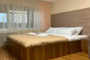 Уютная студия, Владимир