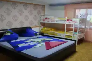 Четырёхместный номер стандарт, Поповка