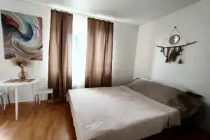 Уютная студия, Берёзовский
