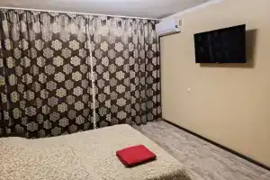 Apartment on Leningradskaya 7