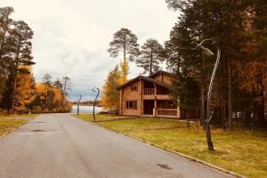 Загородный комплекс Черный Лис в ХМАО