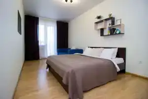 Апартаменты у реки и аквапарка