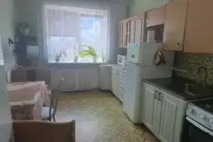 Двушка с балконом и панорамным видом, Великие Луки