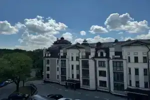 3-комнатная квартира возле музея янтаря, Калининград